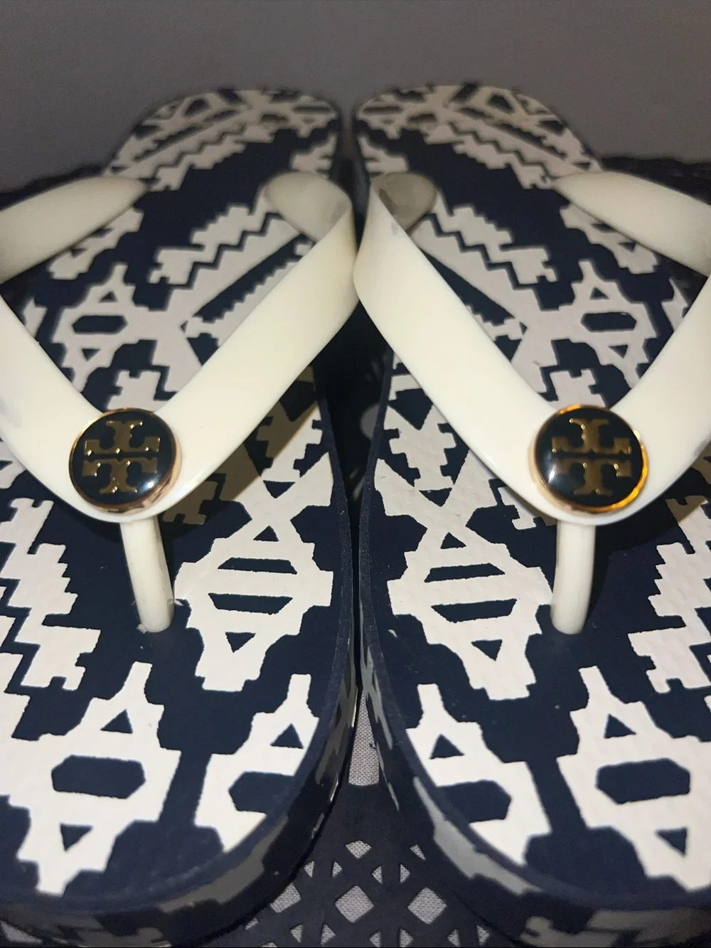 Tory Burch Cream Strap Navy & Ivory Printed Flip Flops